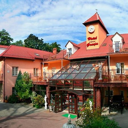Hotel Gracja Gorzow Wielkopolski Dış mekan fotoğraf